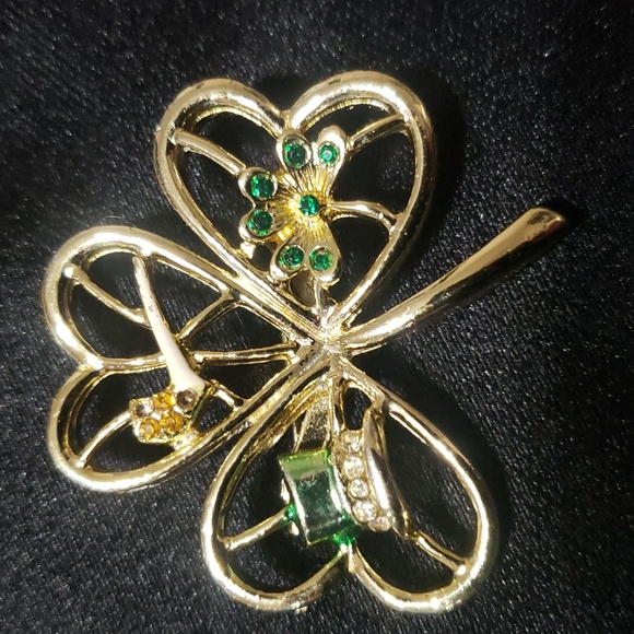 B.J. 3 leaf Clover pin. - Picture 2 of 3